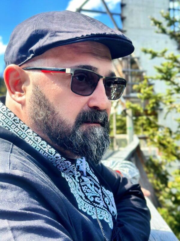 Read more about the article Štát ako nástroj alebo pán? Občianska spoločnosť na Slovensku pod vládou Roberta Fica